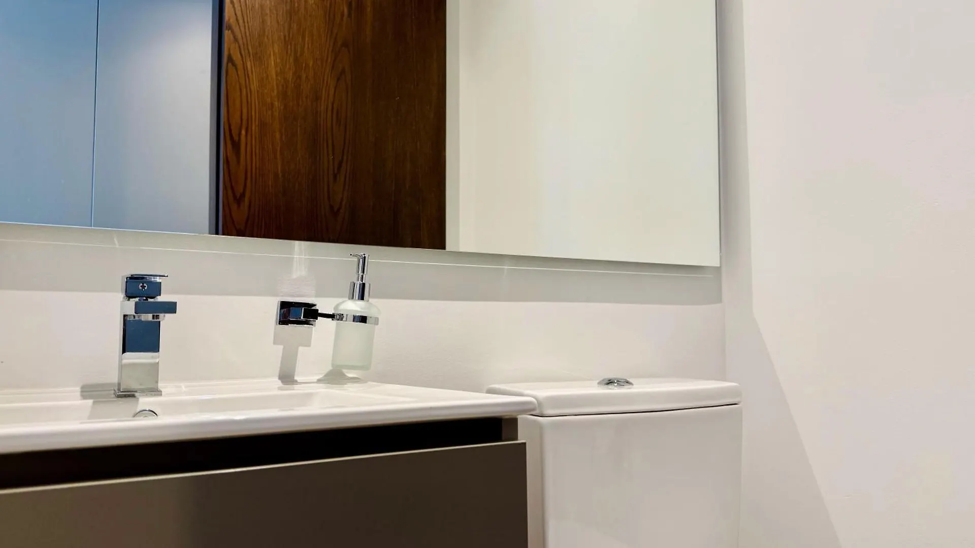 Taj By Wynwood House Apartment Bogota